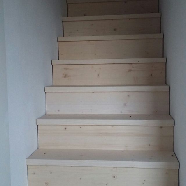 Treppe - Möbel- und Bauschreinerei GmbH aus Mallersdorf-Pfaffenberg