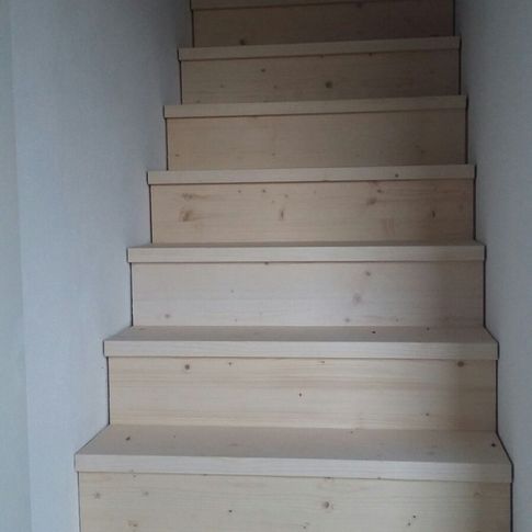 Treppe - Möbel- und Bauschreinerei GmbH aus Mallersdorf-Pfaffenberg